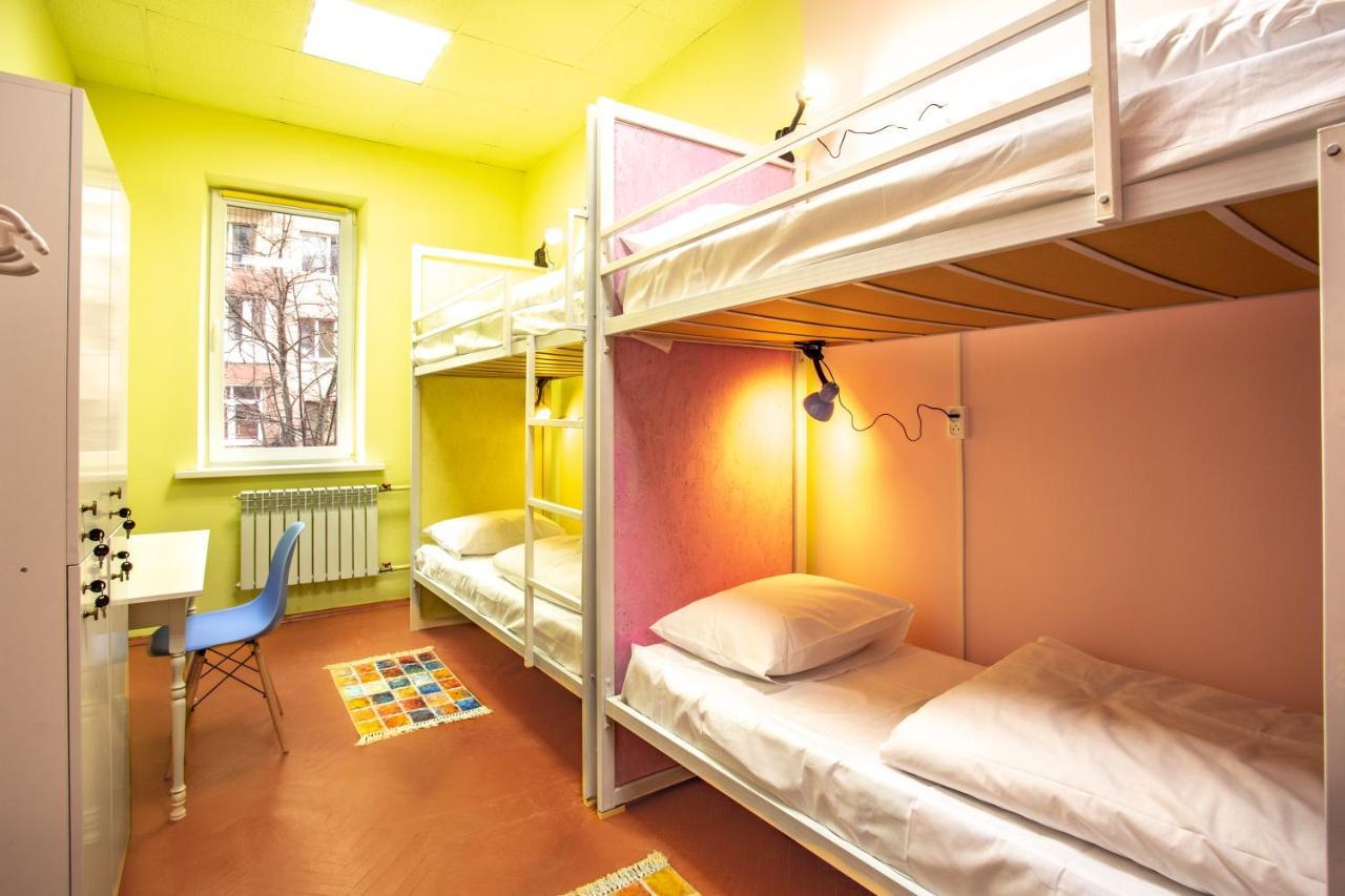 P2B Hostel & Bar Kiev Esterno foto